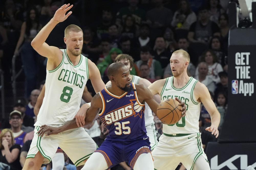 现纰漏等 现纰漏等